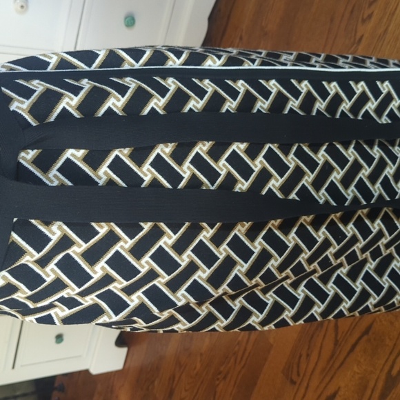 Diane Von Furstenberg x Target Black/Tan/White Geometric Sweater Knit Midi Dress - Picture 8 of 13
